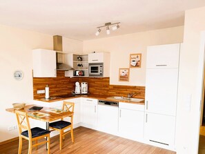 Imagen sin descripción, 3 de 17, botón