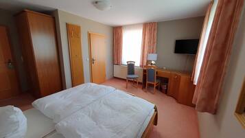 1 soverom, skrivebord, wi-fi og sengetøy