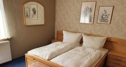 Zimmer 7 - Frühstückspension Alte Straßenmeisterei