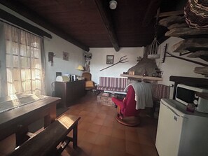 Living area - Le Cabanon Provençal (Mane)