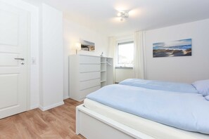 1 Schlafzimmer, Reisekinderbett, WLAN