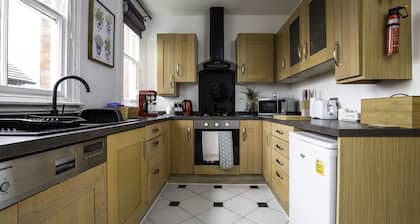 The cottage is a short walk to the Station, with trains to Liverpool / chester,