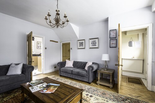 The cottage is a short walk to the Station, with trains to Liverpool / chester, 