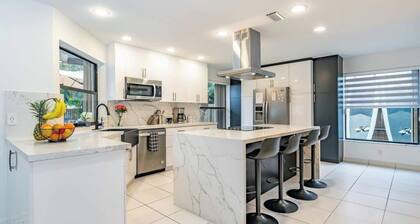 Fox Island- Spa, Garden-Downtown & Beach