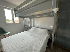 1 bedroom