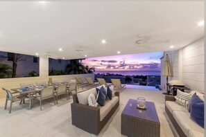 Outdoor dining - Sundowner Villa | Elevated Luxury with Unforgettable Caribbean Sunsets (Holetown)