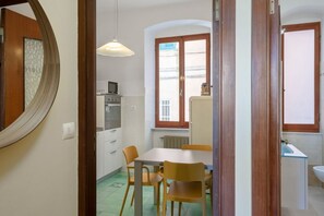 Dining - Cadimare Lovely Apartment x4 (La Spezia)
