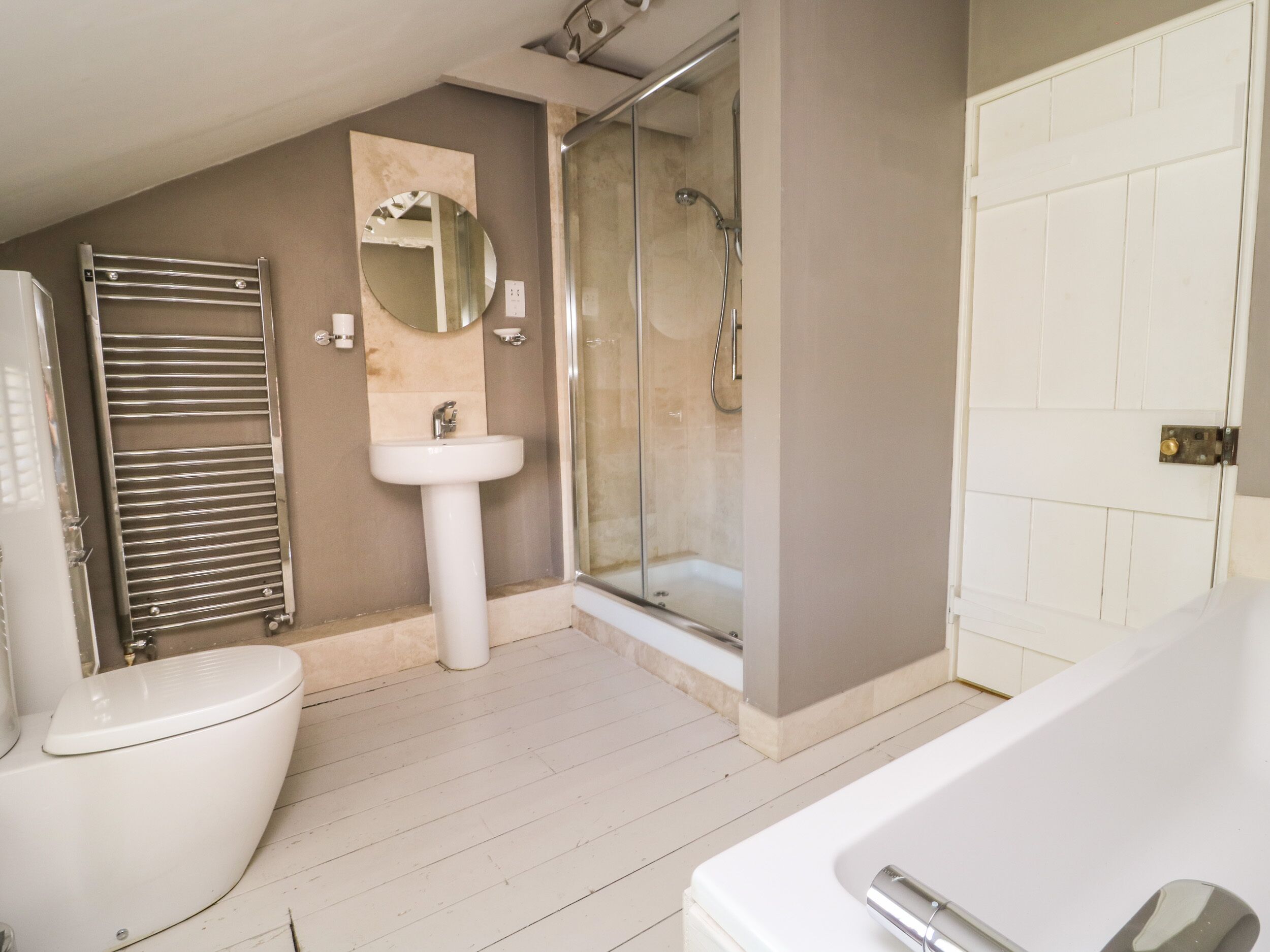 Cottage | Interior
