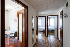 2 Schlafzimmer, Bügeleisen/Bügelbrett, WLAN, Bettwäsche