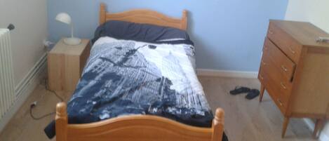 4 多间卧室、WiFi