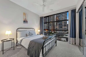 3 bedrooms, desk, iron/ironing board, travel cot