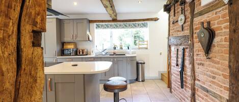 村舍 | 私人厨房 | 冰箱、洗碗机、电热水壶、烤面包机