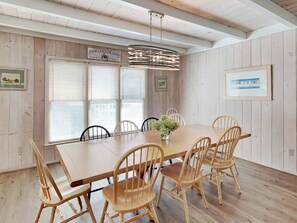 Dining - Champagne Shores Dog Friendly, 2 Full Kitchens (Pawleys Island)