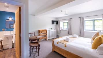 Superior Double Room, Ensuite, Courtyard View | 1 bedroom