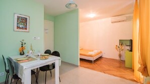 Unclassified image, 3 of 20, button - Apartment Jasenka (Split)