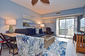 TV - Waterfront on Turtle Beach Inlet - Ground Floor, Fish & Swim Steps From Your Door #19 (Siesta Key)