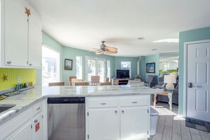 Fridge, microwave, oven, stovetop - Monthly Stay Avail! Beachy Gulf View Home | Steps to the Beach! | Sleeps 9 (Navarre Beach)