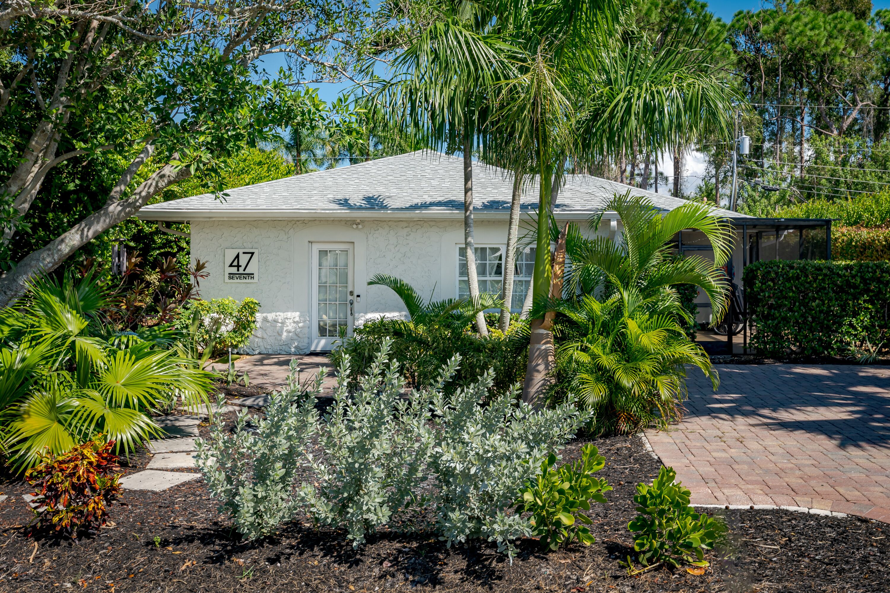 Spacious and Updated Bonita Beach House w/ SALTWATER POOL- e-bike to the beach!