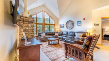 Flat-screen TV, fireplace