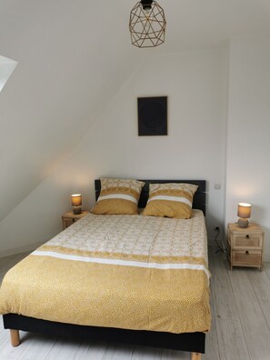 4 chambres, Wi-Fi gratuit, draps fournis