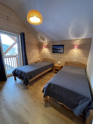 2 chambres, fer et planche à repasser, Wi-Fi gratuit