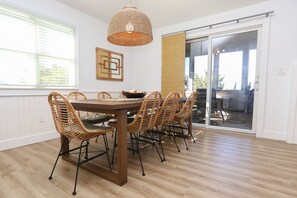 Dining - Duck 'N Cover 🏖️Spectacular 4 BR Home w/ Pool, Hot Tub & Easy BEACH ACCESS-🏖️ (Duck)