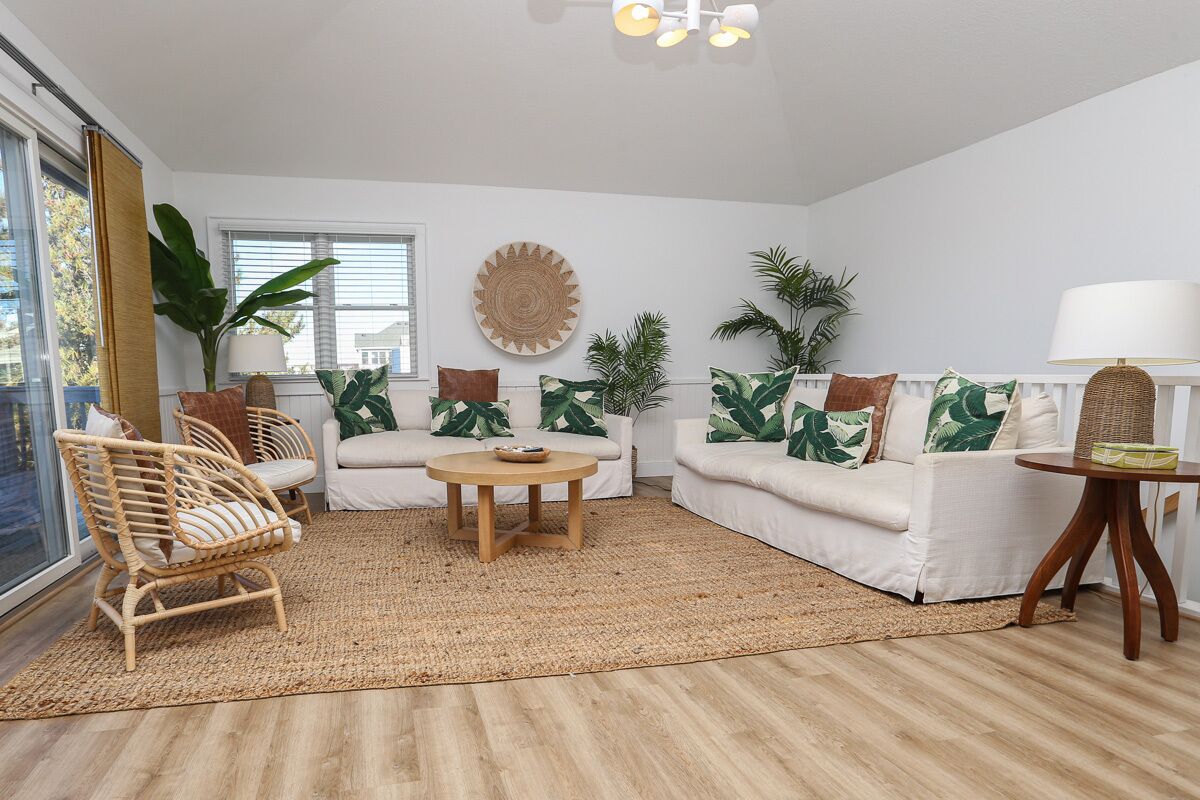 Duck 'N Cover ️Spectacular 4 Br Home W/ Pool, Hot Tub & Easy Beach Access-️ - Duck, NC