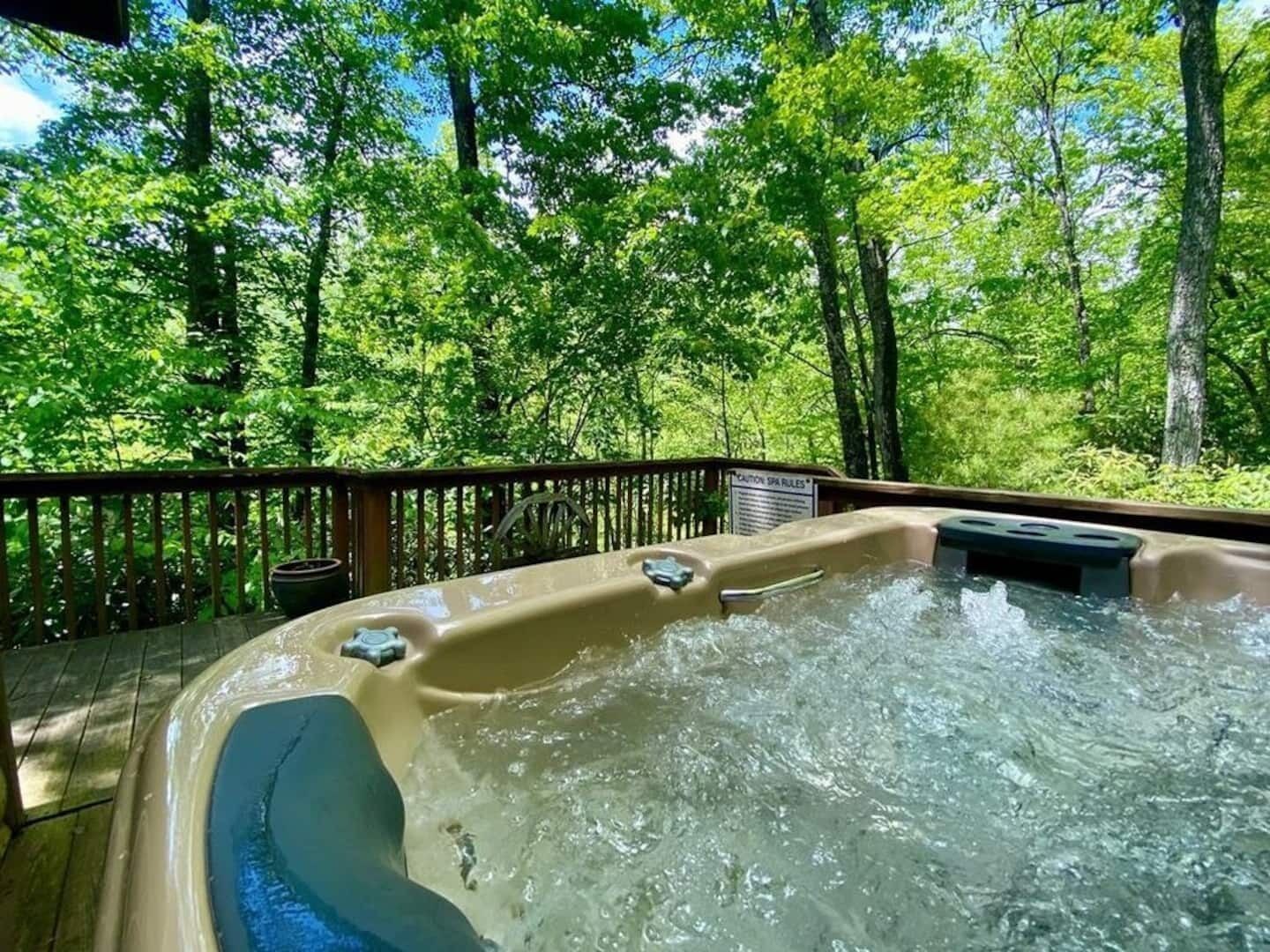 Outdoor spa tub