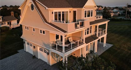 Live Your Dream! Custom Beach House With Ocean Front Views, Steps to the Beach!