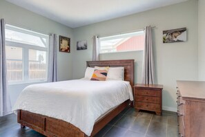 1 chambre, lit parapluie, Wi-Fi, draps fournis