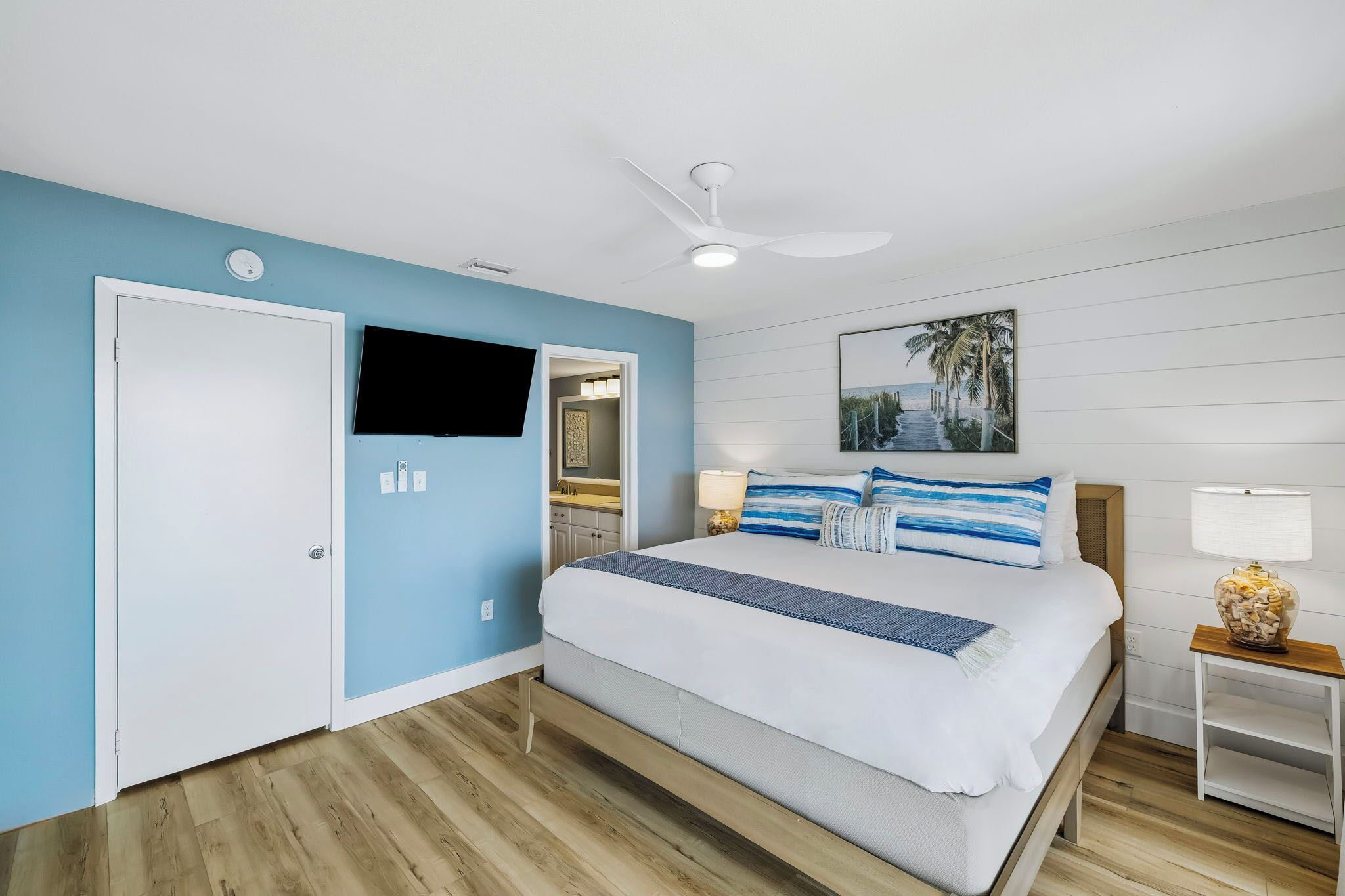 2 chambres, fer et planche à repasser, Wi-Fi, literie fournie