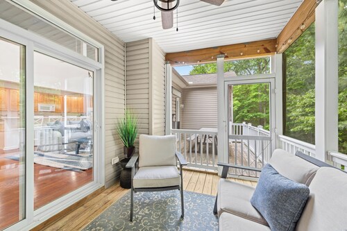 The Hingham House by Seaside Vacations & Sales