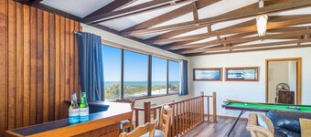 Coastal Pine-Ocean view from the front and back