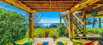Margaritavilla-4 bed/3.5 baths-Water Front-Amazing