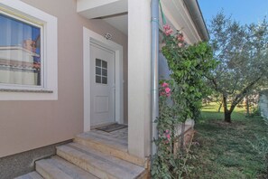 Exterior detail - Ane in Pula - Istrien / Ane in Pula - Appartement für 2-3 Personen (Pula)