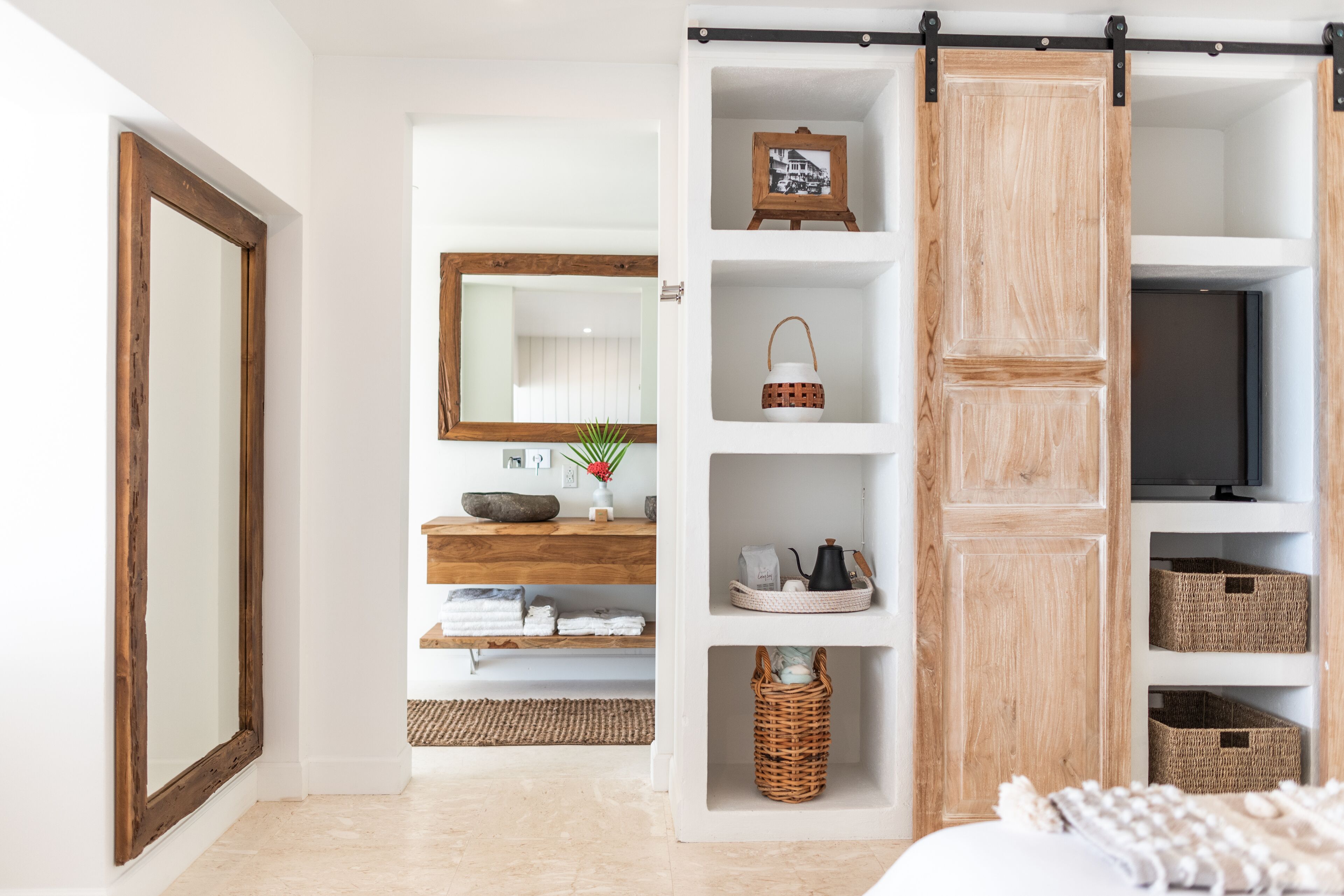 ground floor suite | bathroom | shower, hair dryer, bathrobes, towels