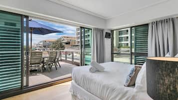 2 sovrum, skrivbord, strykjärn/strykbräda och wi-fi