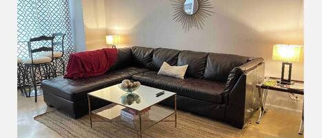 Smart TV, fireplace, DVD player, foosball