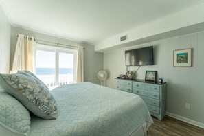 Signature Condo, 2 Bedrooms, 2 Bathrooms, Ocean View - Ocean View Condo at Ocean Pier (North Myrtle Beach)