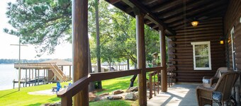 Cozy Log Cabin - Lakefront 2 Boat Lifts 2 Jet Ski Lift FirePit 1Gig WiFi