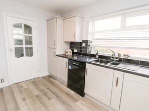 Cottage | Interior - Sam's Place (Whitby)