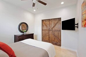 5 bedrooms, iron/ironing board, travel crib, WiFi
