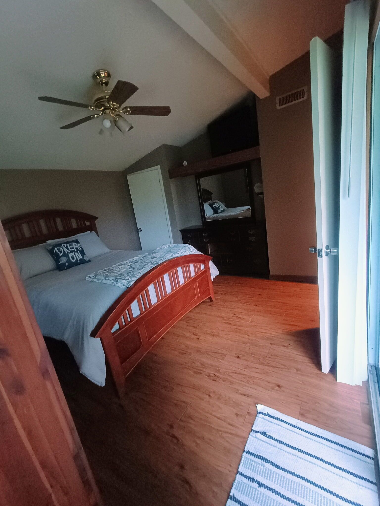1 habitación, wifi gratis y ropa de cama 