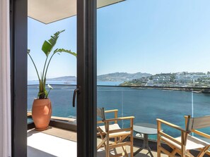 Premium bedding, down duvets, minibar, in-room safe - The Bodrum Hotel Yalikavak - MGallery Collection (Bodrum)