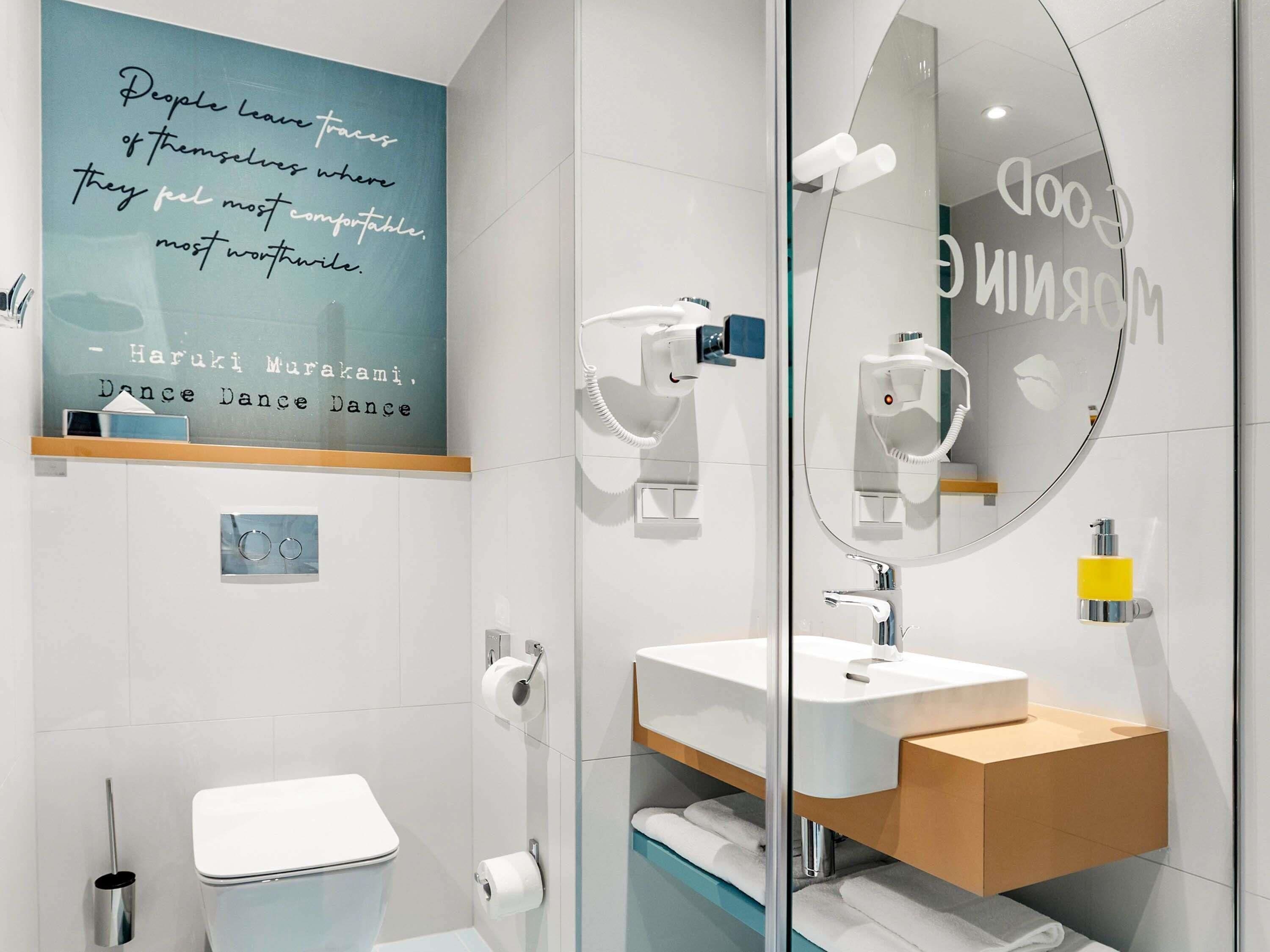 Superior Room, 1 Double Bed | Desk, laptop workspace, blackout curtains, soundproofing