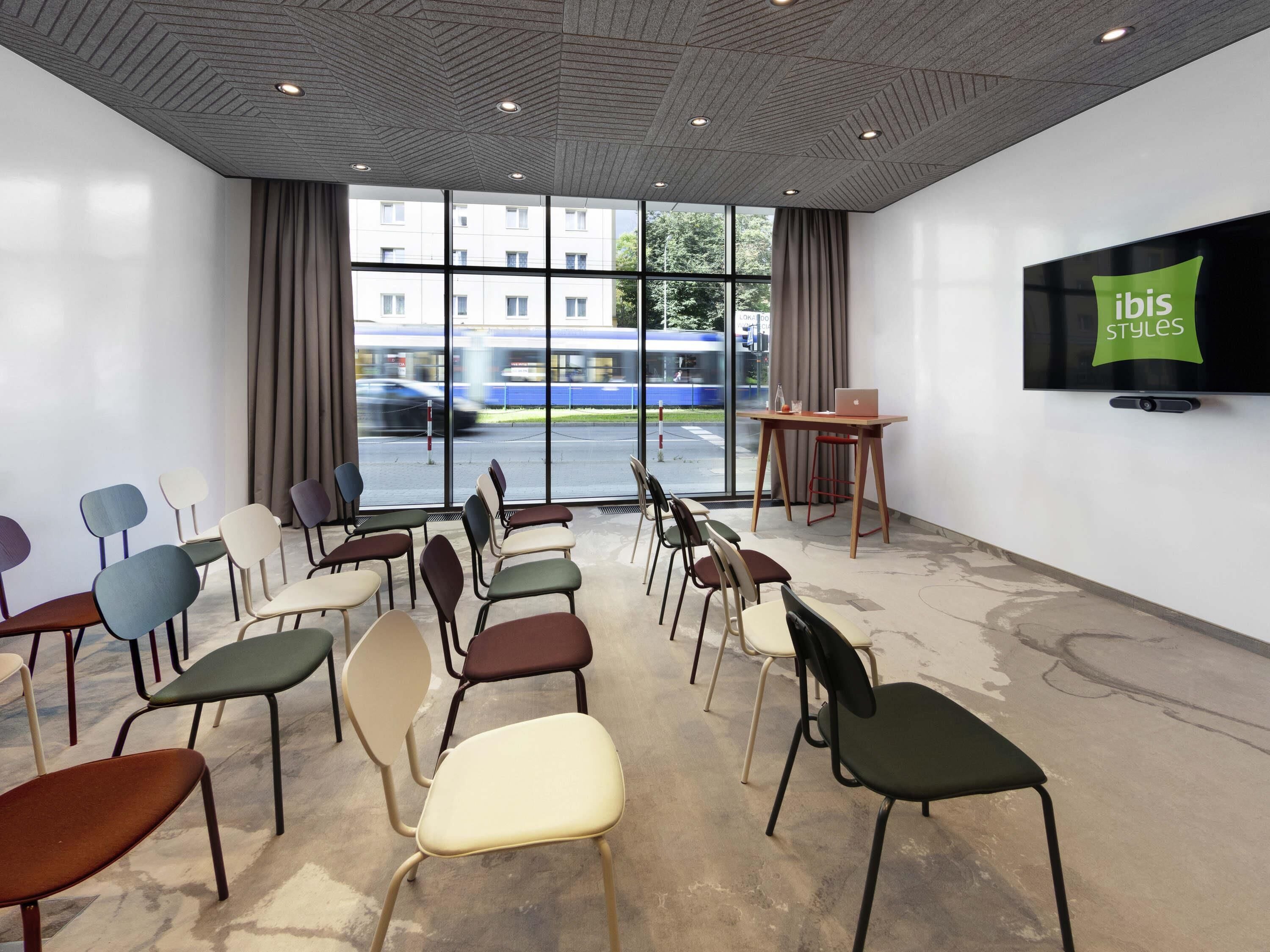 Meeting facility