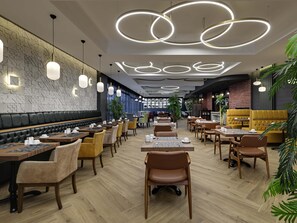 Breakfast for a fee - Mövenpick Hotel Trabzon (Trabzon)