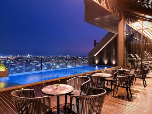 머큐어 탕에랑 센터 