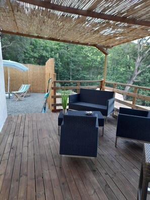 Terrace/patio - U Santu Ghjuvandria-Domu di u populu turchinu (VOLPAJOLA)