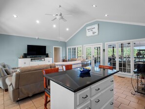 Interior - Blessings Family Lodge (Houston)